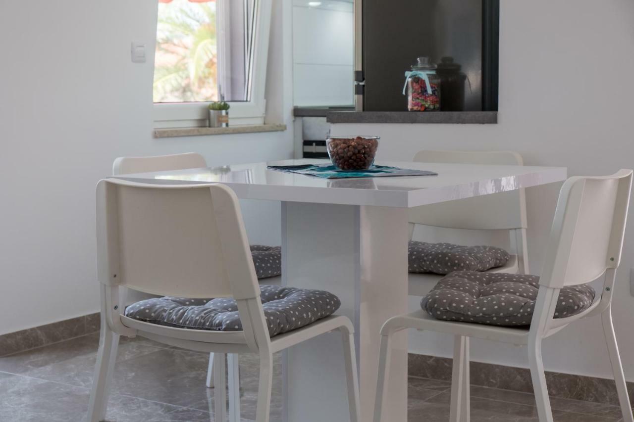 Apartman Filip Мали-Лошинь Экстерьер фото